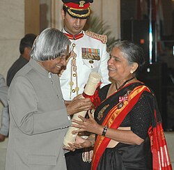 Sudha Murthy: The woman who gave Rs 10,000 to her husband to set up one of the largest IT company in India-thumnail